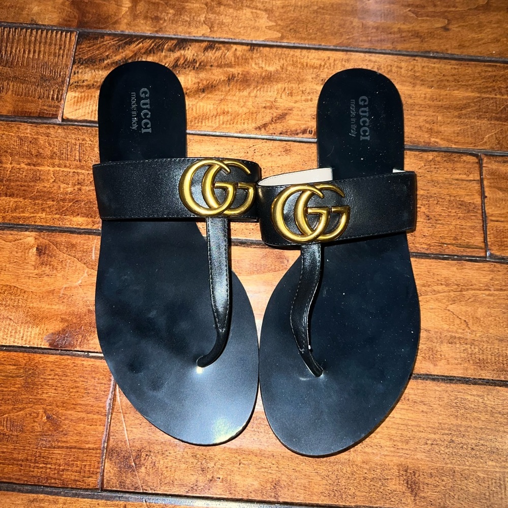 DEUP DESIGNER SANDALS